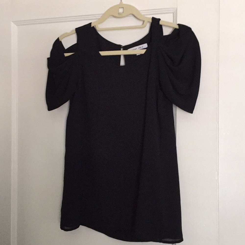 Black cold shoulder top